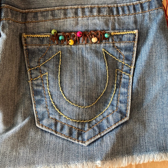 True Religion Women’s Mandy Mini Skirt Hand Beaded - Picture 12 of 14